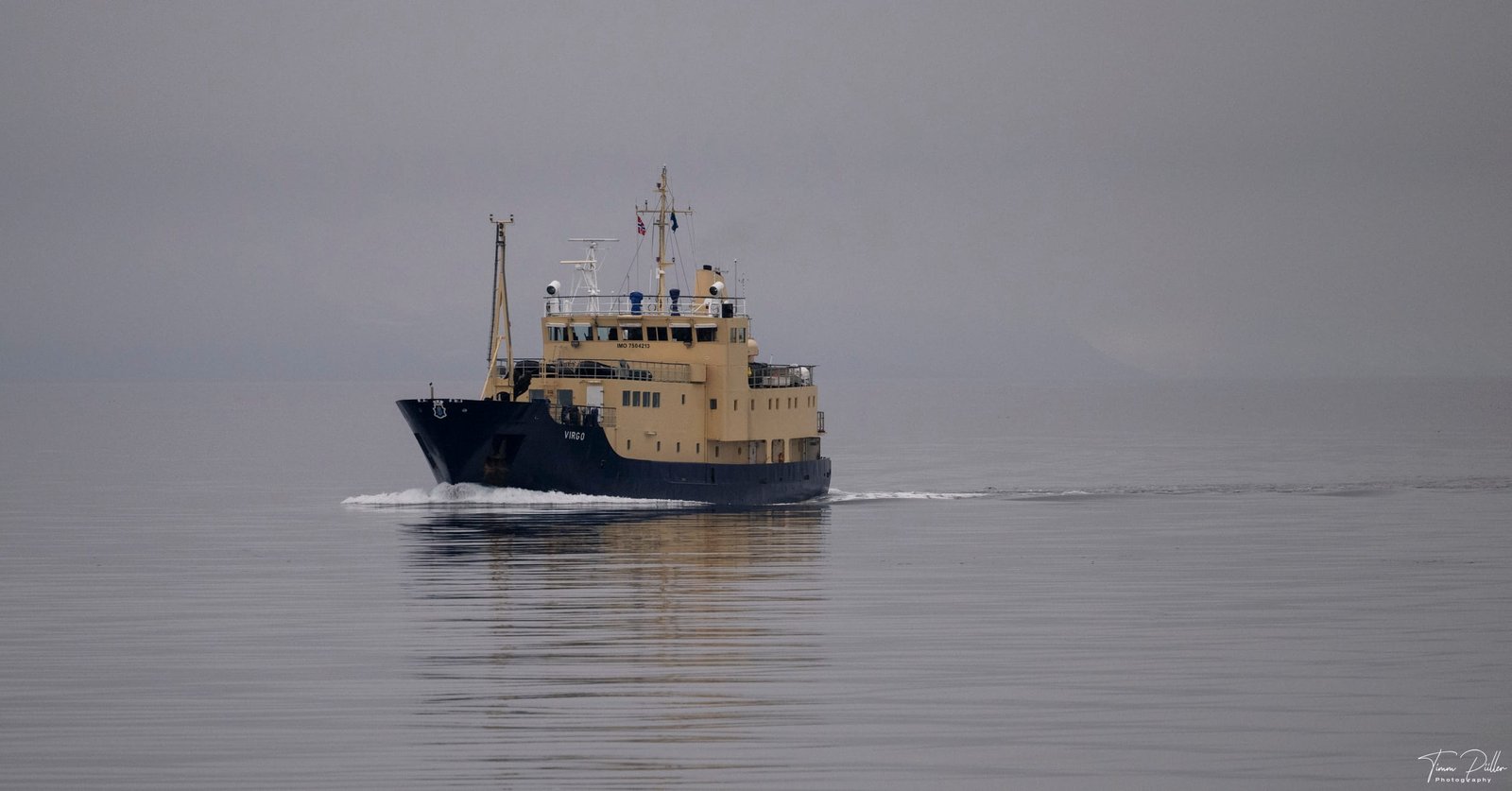 Z9W_5683