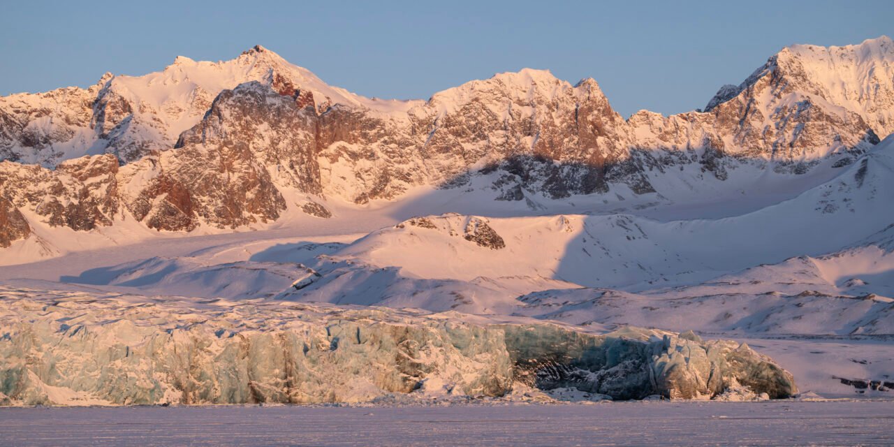Winterzauber Tag 6: Kongsfjord und der 14th of July Gletscher